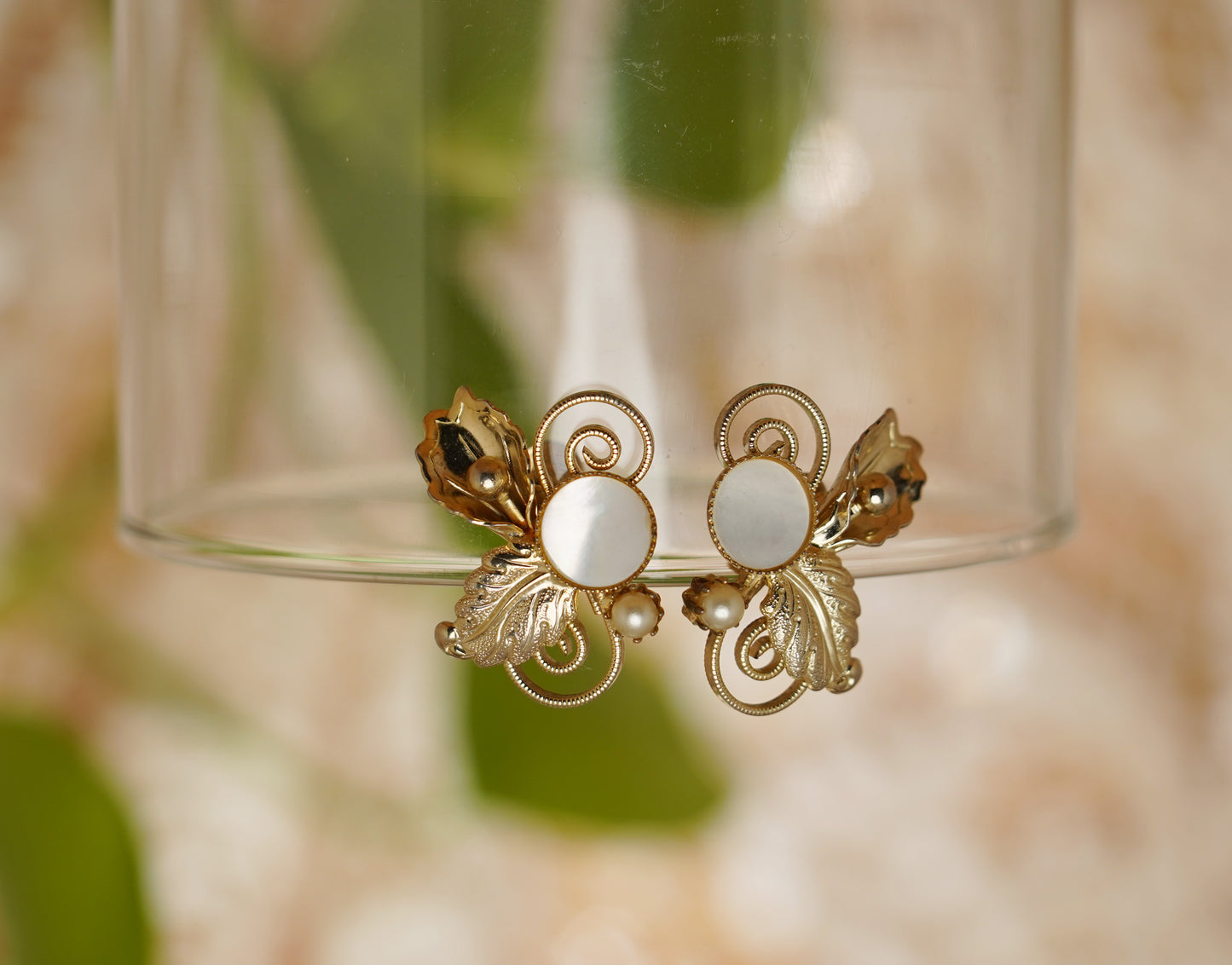 Holiday bouquet earrings