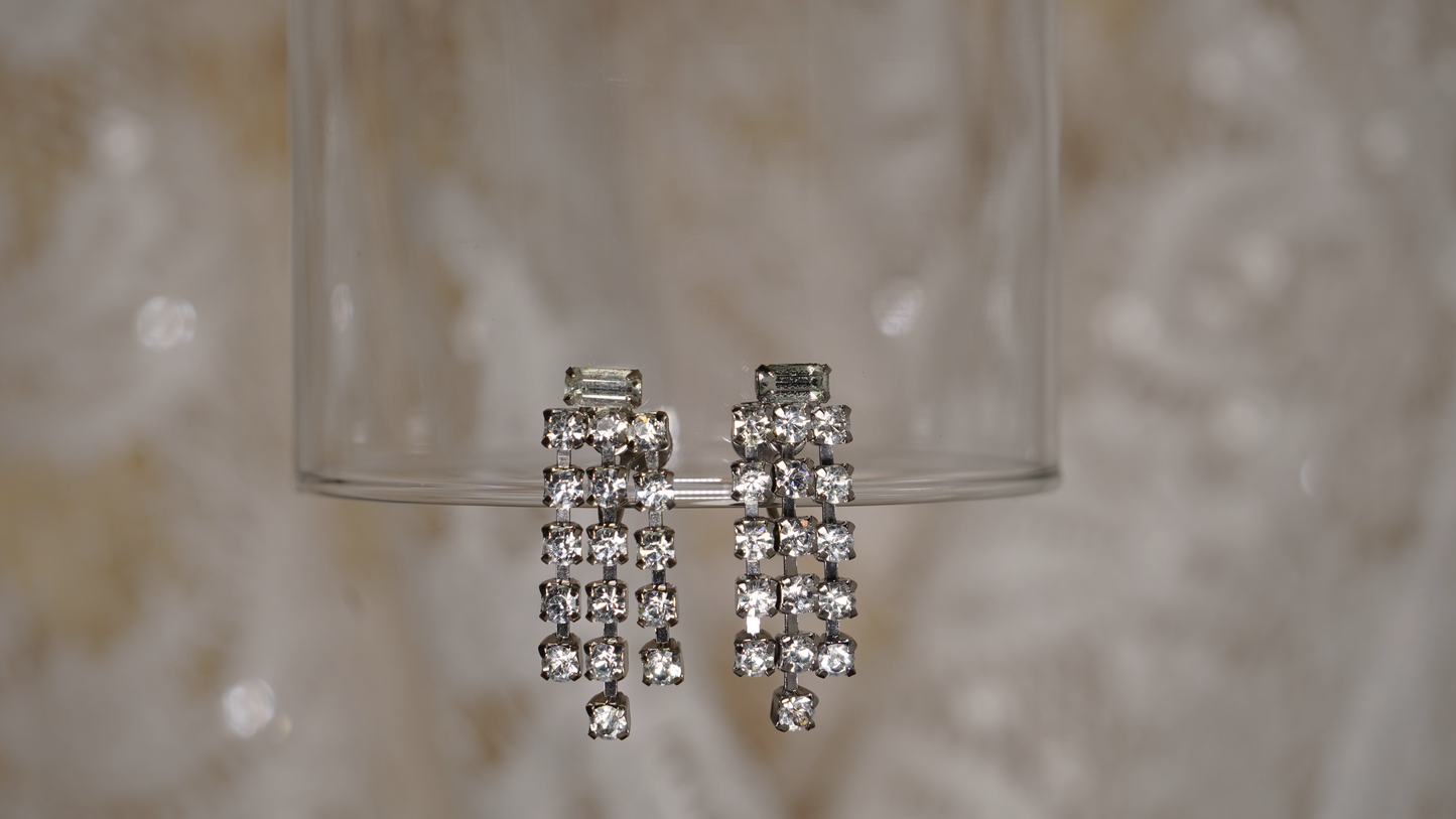 Mini rhinestone chandelier