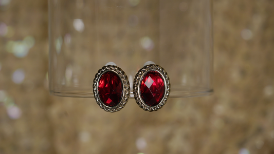 Blood jewel earrings
